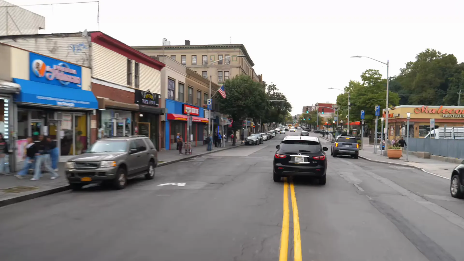 South Broadway in Yonkers, looking down the street past storefronts